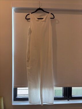 Linen Sleeveless White Jumpsuit